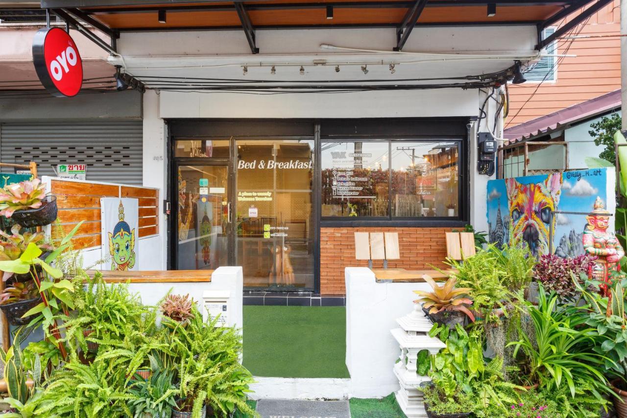 Yak Guesthouse Chiang Mai Exteriör bild