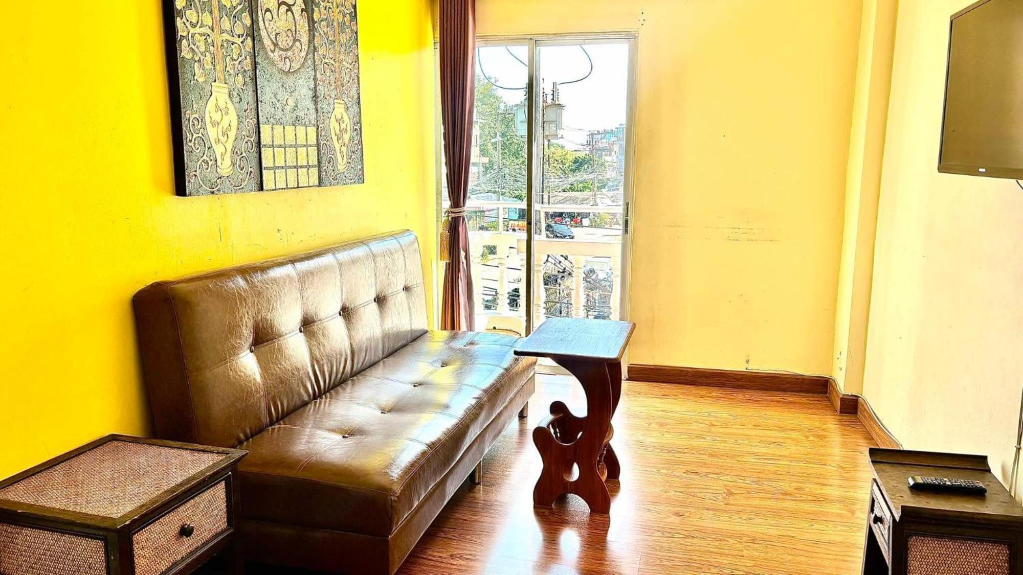 Yak Guesthouse Chiang Mai Exteriör bild